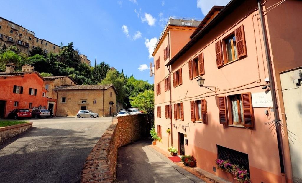 Hotel San Sebastiano Perugia Ngoại thất bức ảnh