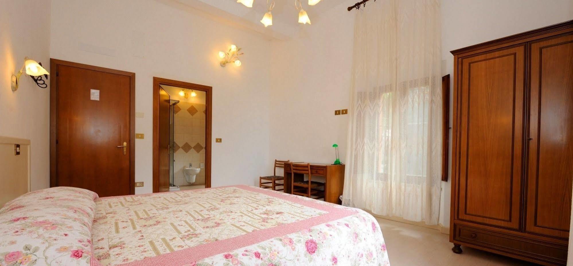 Hotel San Sebastiano Perugia Ngoại thất bức ảnh